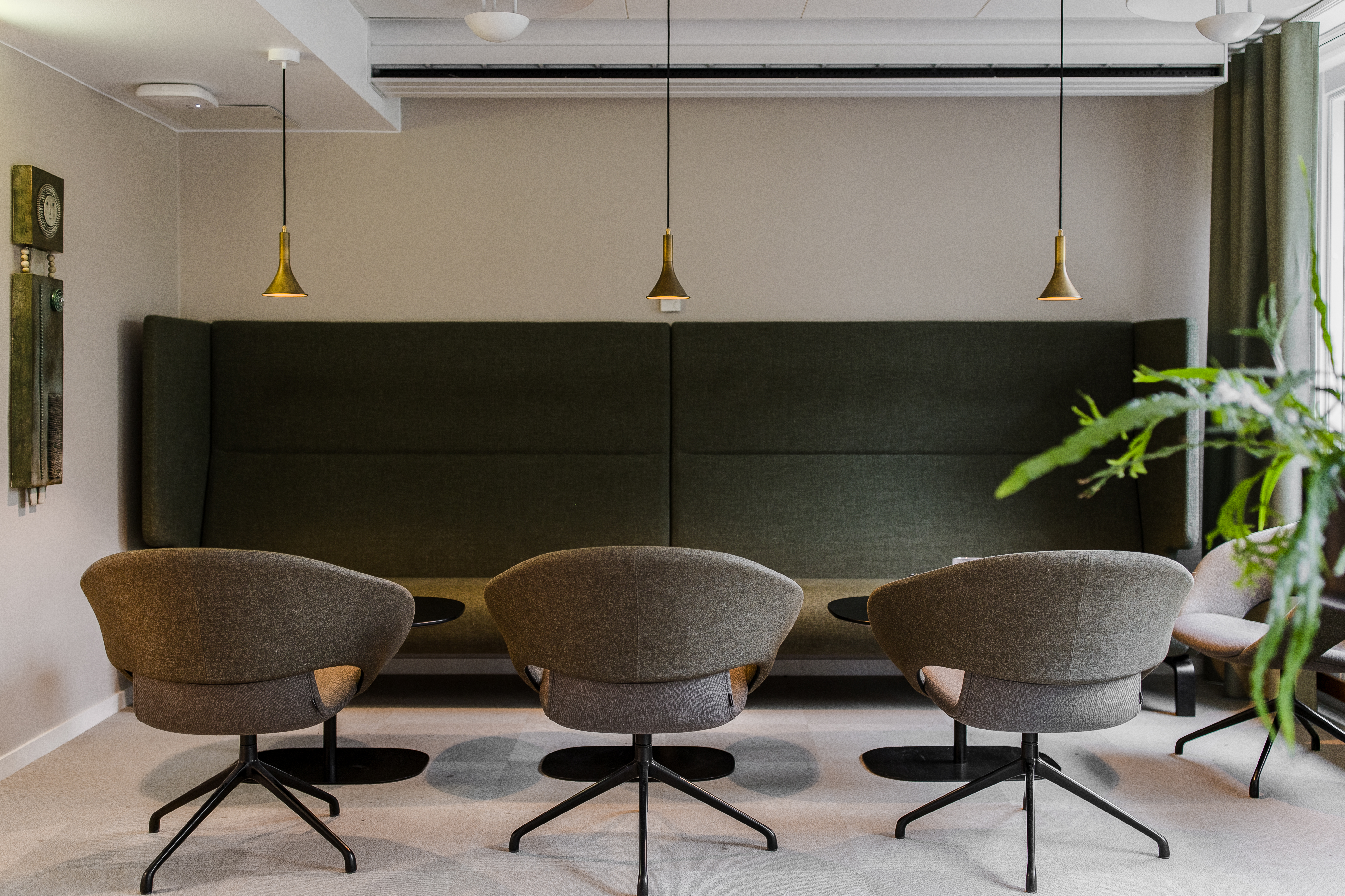 Interiörbild av personalrum på Sparbanken Lidköping
